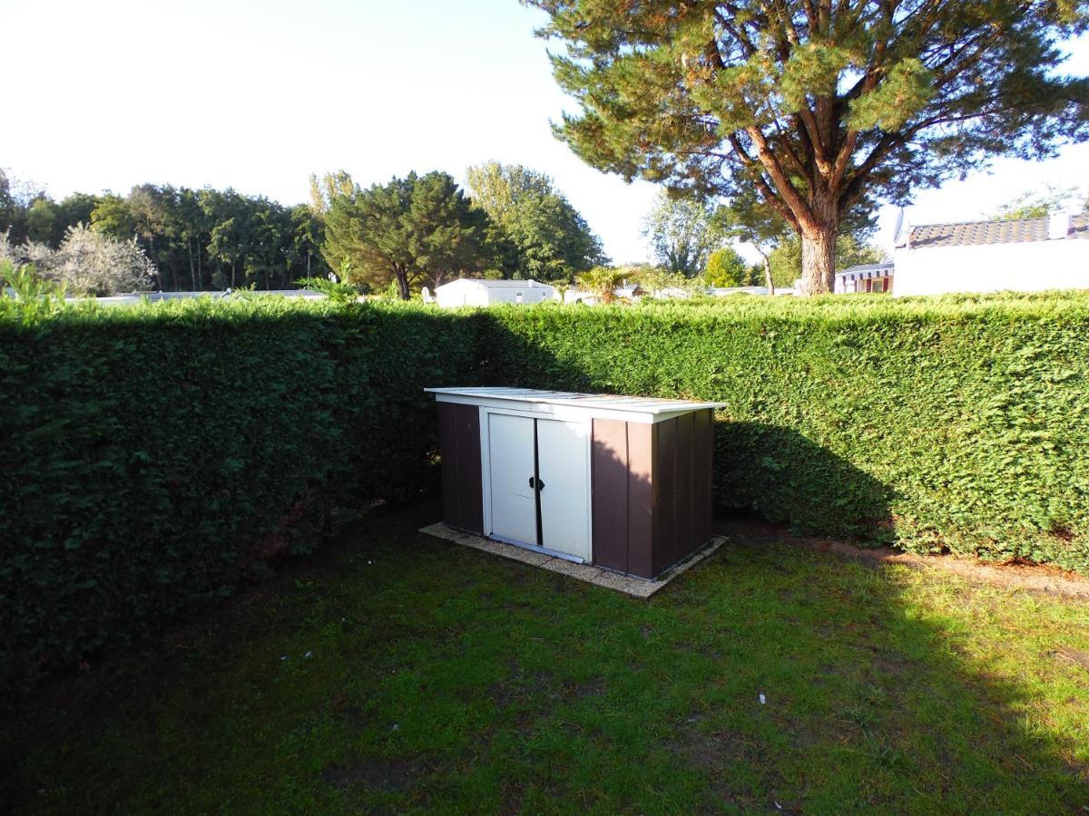 Camping Les Charmettes- Les Mathes Buitenkant foto